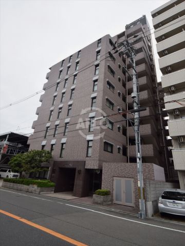 建物外観　パレーシャル難波　外観