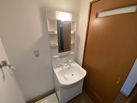 洗面設備　※別部屋の写真です