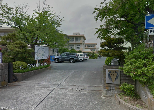小学校　磐田市立磐田西小学校（小学校）まで750m
