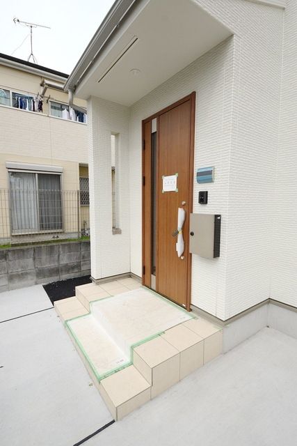 エントランス　★お問い合わせはタウンハウジングまで★