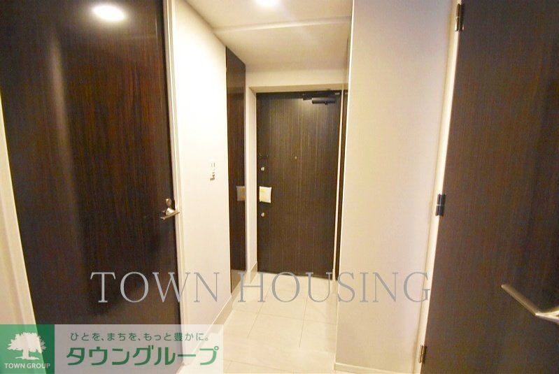 玄関　お問合せは(株)タウンハウジングレジデンス事業部までお問合…