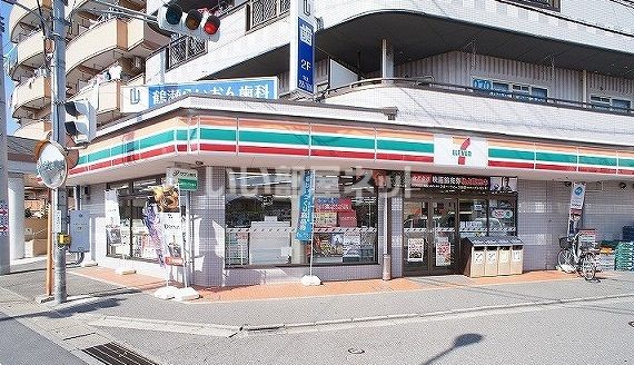 コンビニ　セブンイレブン富士見羽沢１丁目店（コンビニ）まで342m