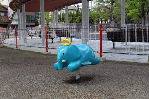 公園　遊亀公園（公園）まで1223m