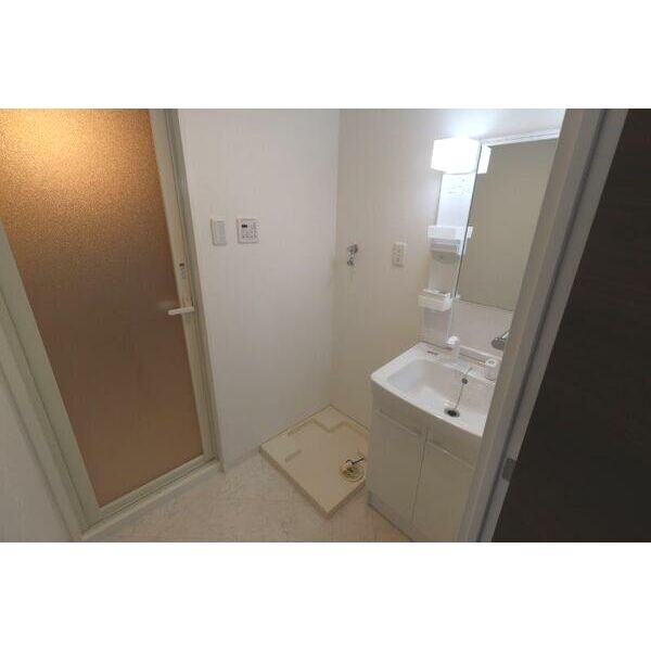 洗面設備　同タイプのお部屋のお写真です。