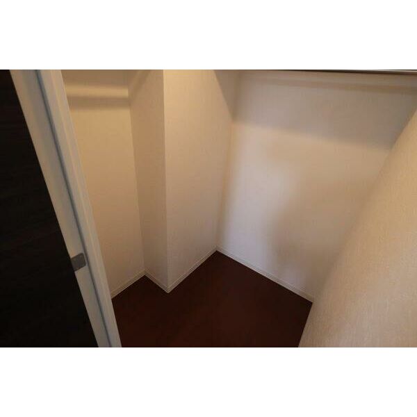 収納　同タイプのお部屋のお写真です。