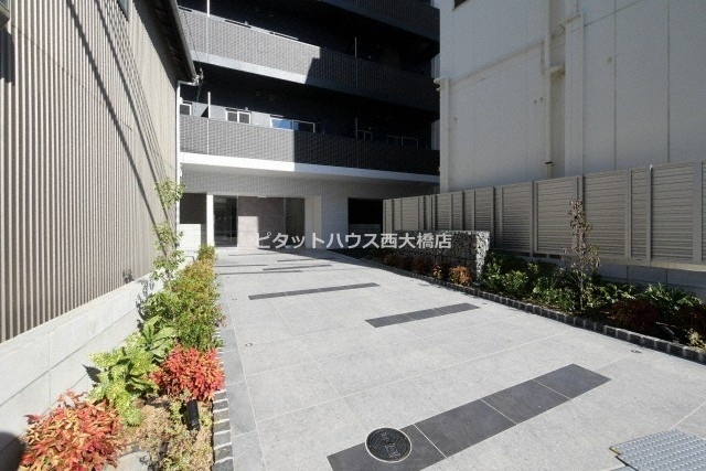 地下鉄中央線 九条駅 徒歩7分 12階建 築4年の外観写真