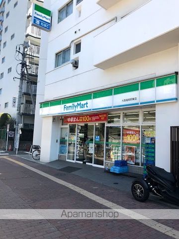 コンビニ　ファミリーマート（コンビニ）まで415m