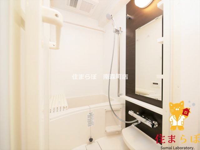 地下鉄御堂筋線 中津駅 徒歩5分 13階建 築8年の風呂写真