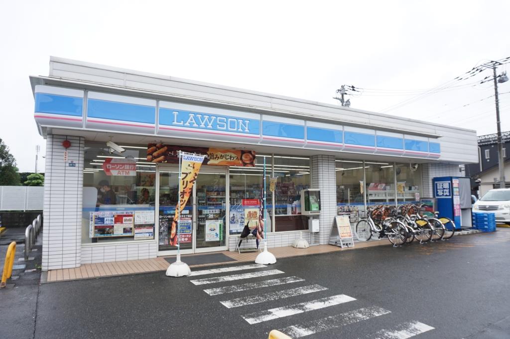 コンビニ　ローソン さいたま八王子三丁目店（コンビニ）まで334m