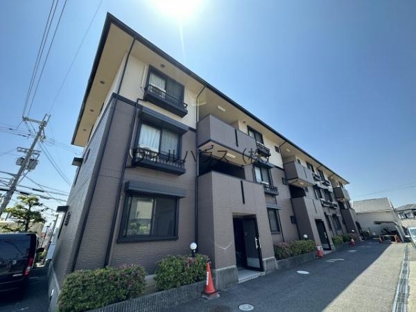 建物外観　住環境良好です！