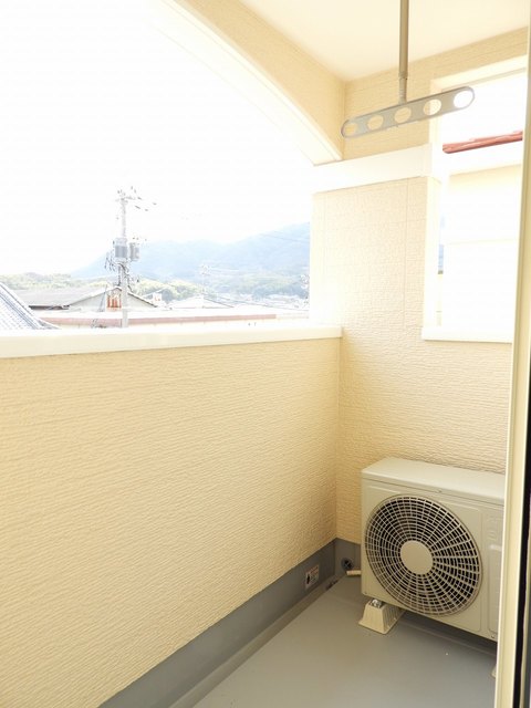バルコニー　南西向きで日当たりのいいバルコニー♪