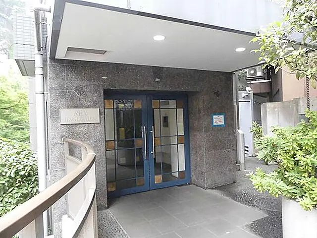 レックス神宮外苑の外観写真