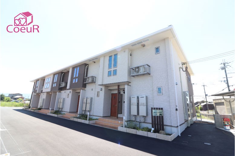 近鉄田原本線 黒田駅 徒歩16分 築8年