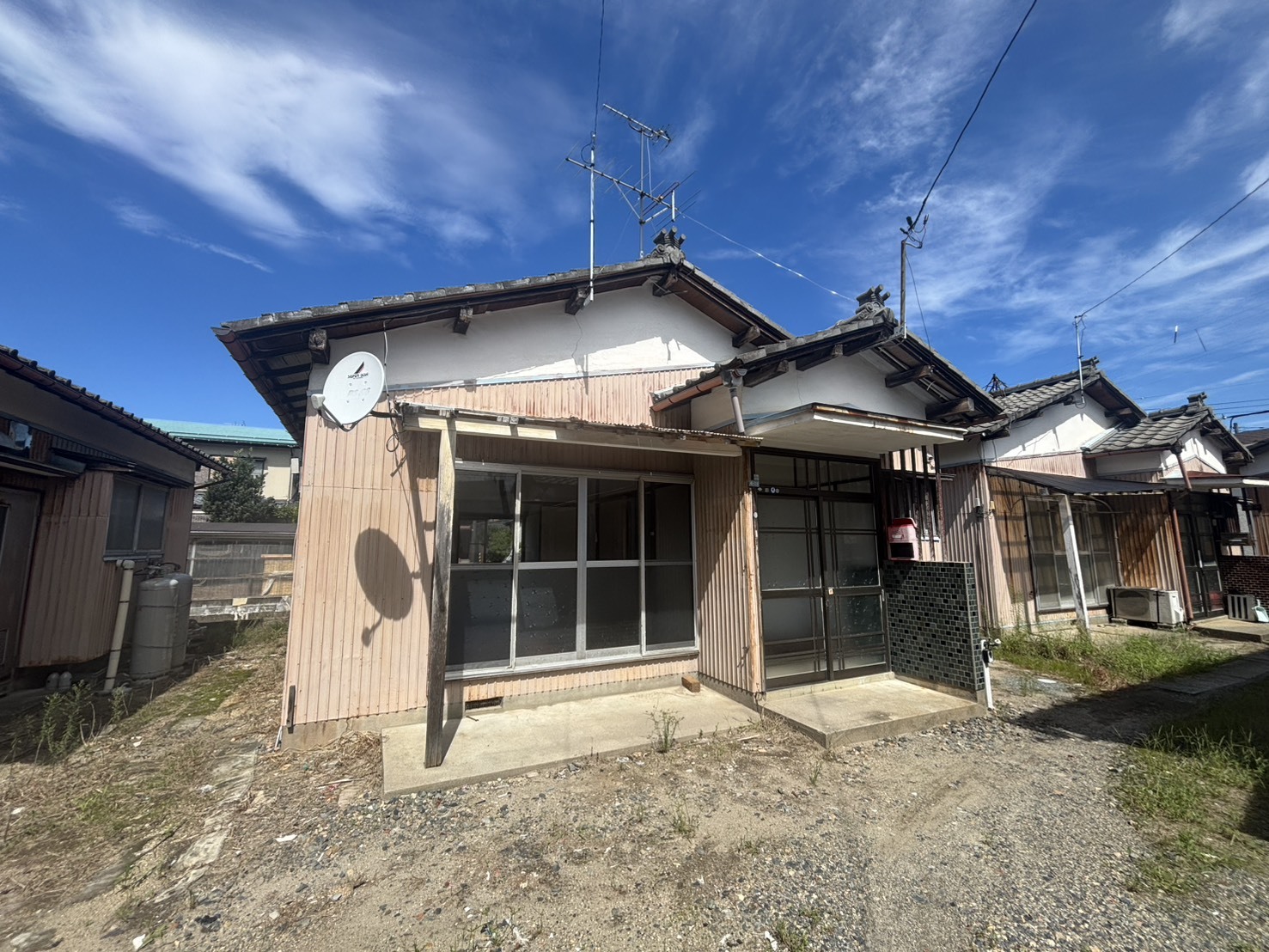 亀田四ツ興野4-6-28貸家の外観写真
