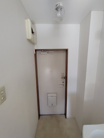 玄関　同建物内別部屋の写真です。