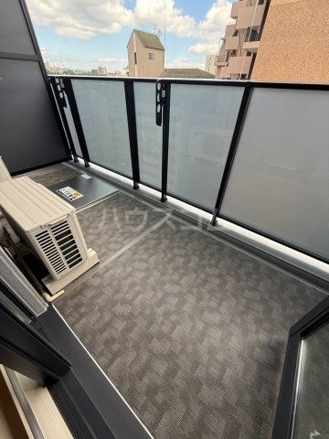 S-RESIDENCE江坂focalの内装写真