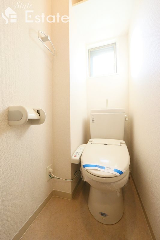 地下鉄東山線 今池駅 徒歩4分 9階建 築18年のトイレ写真