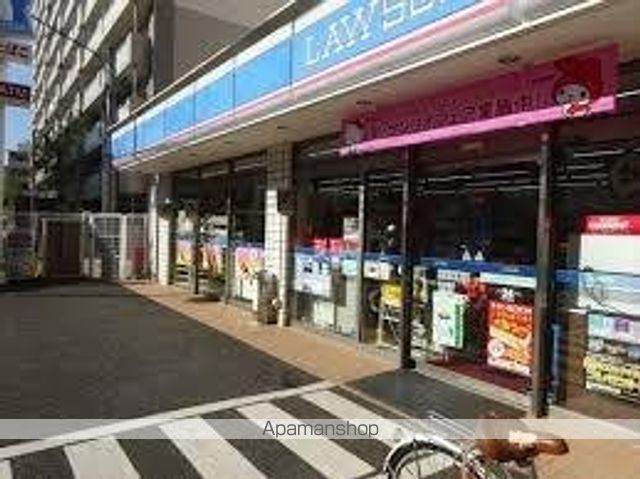 コンビニ　ローソン　ＬＭ　東淀川淡路店（コンビニ）まで822m