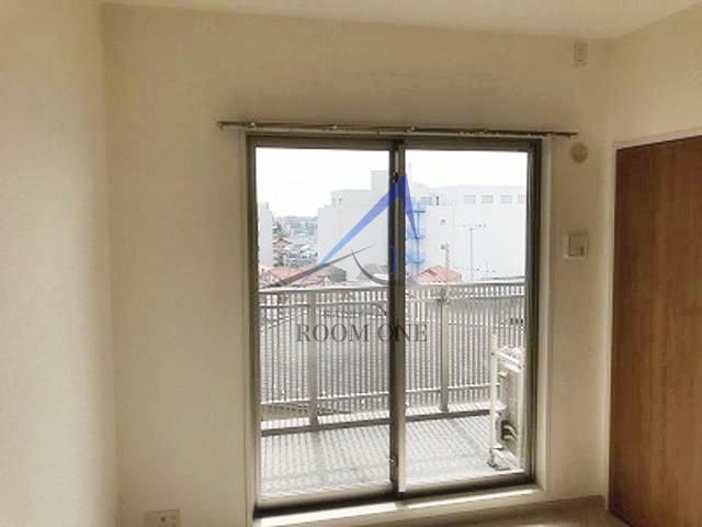 居室・リビング　洋室のお部屋です。
