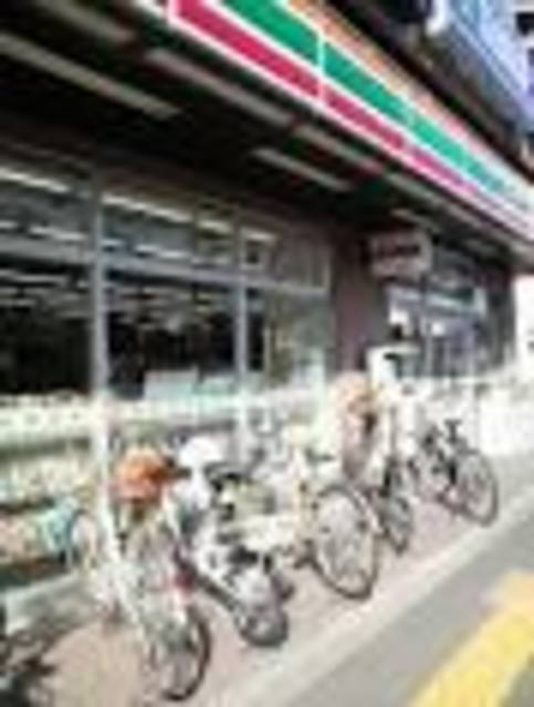 コンビニ　セブンイレブン北品川3丁目店（コンビニ）まで102m
