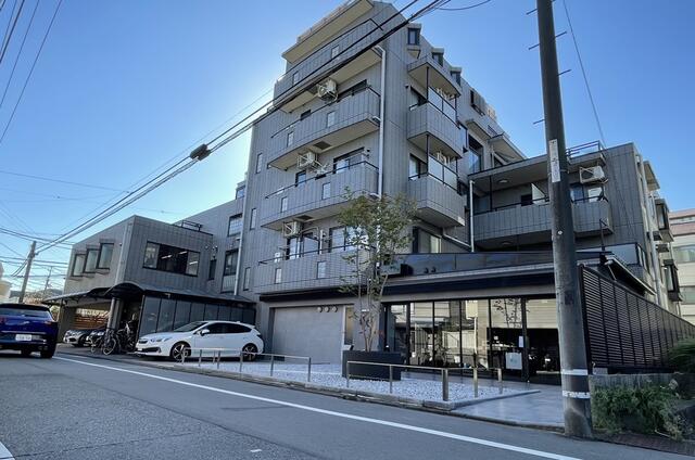 東急大井町線 上野毛駅 徒歩12分 5階建 築31年の外観写真