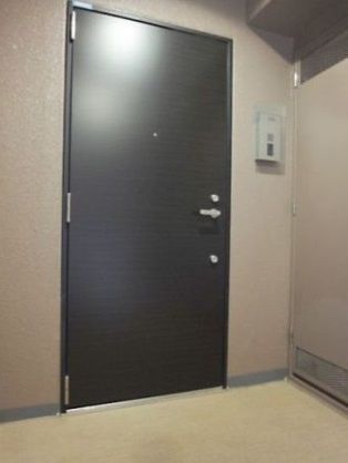 玄関　落ち着いた玄関！