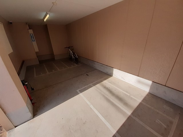 地下鉄烏丸線 十条駅 徒歩4分 3階建 築18年の外観写真
