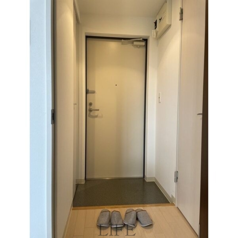 CREA月寒東の玄関写真