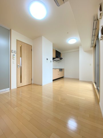 居室・リビング　※同物件別部屋写真※