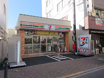 コンビニ　セブンイレブン 東武練馬駅西店（コンビニ）まで422m