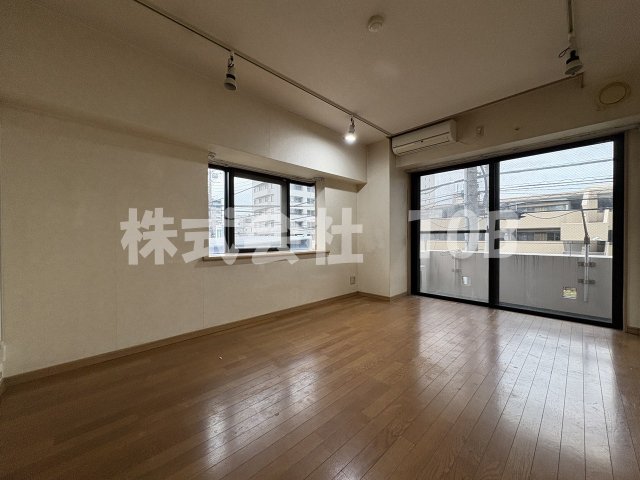 居室・リビング　洋室8帖※クリーニング完了前※