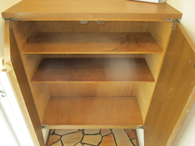 玄関　シューズボックス