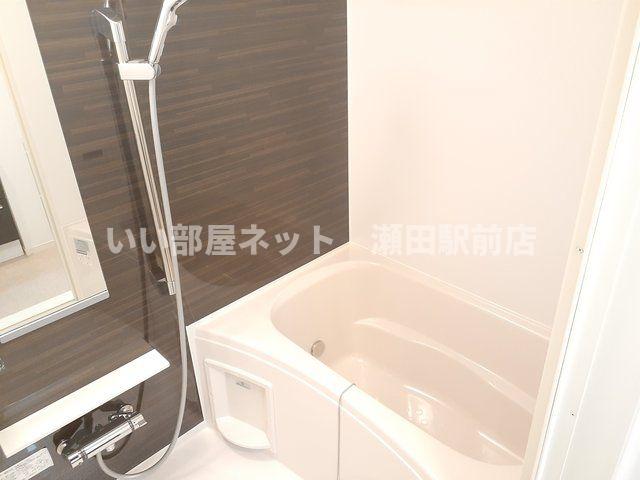 ＪＲ東海道本線 野洲駅 徒歩16分 3階建 築4年の風呂写真