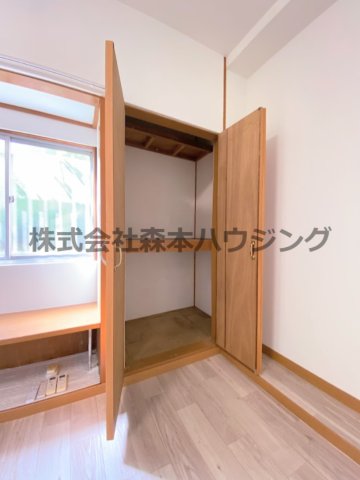 寝屋川市菅相塚町11戸建貸家の内装写真