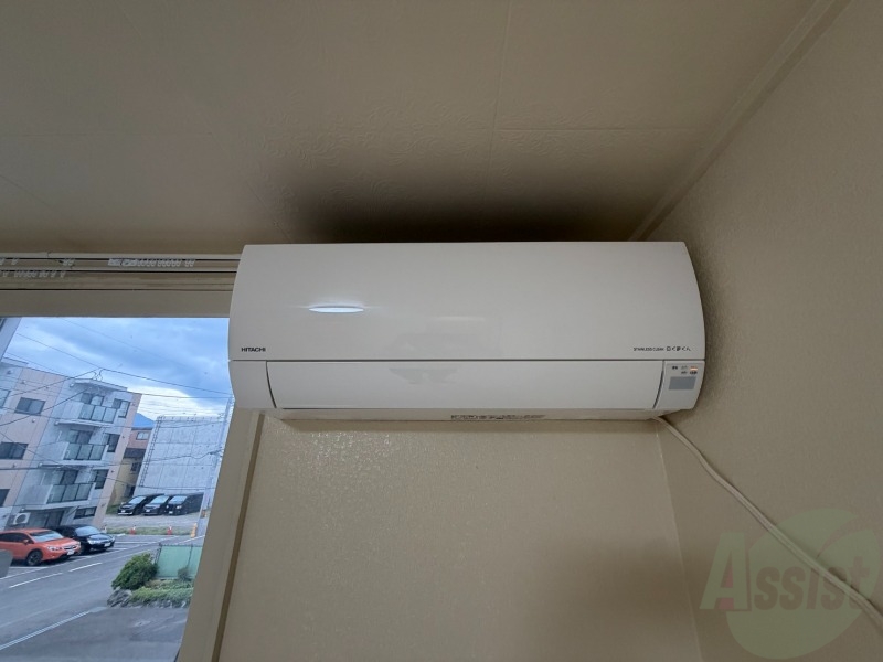 その他設備　エアコンもあり暑い夏もこれで快適ですよ～