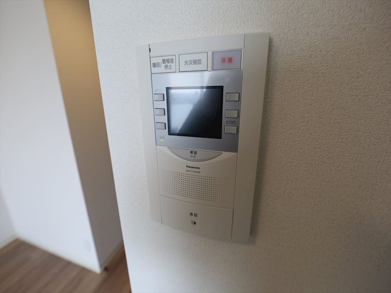 セキュリティ　TVモニター付インターホン完備