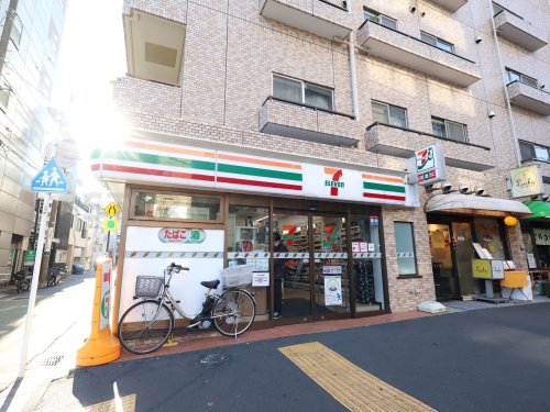 コンビニ　セブンイレブン 根津駅前店（コンビニ）まで235m