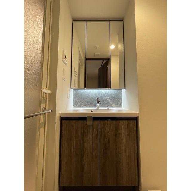 洗面設備　参考写真