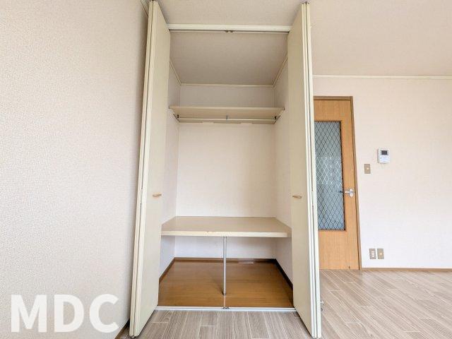 ＪＲ高徳線 板野駅 徒歩5分 2階建 築28年の内装写真