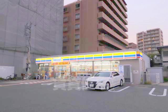 コンビニ　ミニストップ　吹田南金田（コンビニ）まで452m
