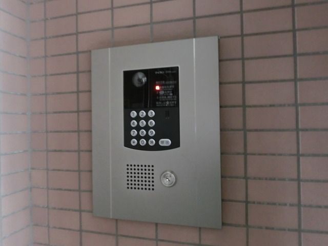 その他設備　★安心のオートロック付です★