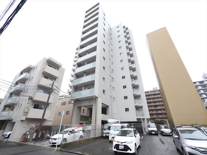 建物外観　外観　オートロック　宅配ＢＯＸ　防犯カメラ