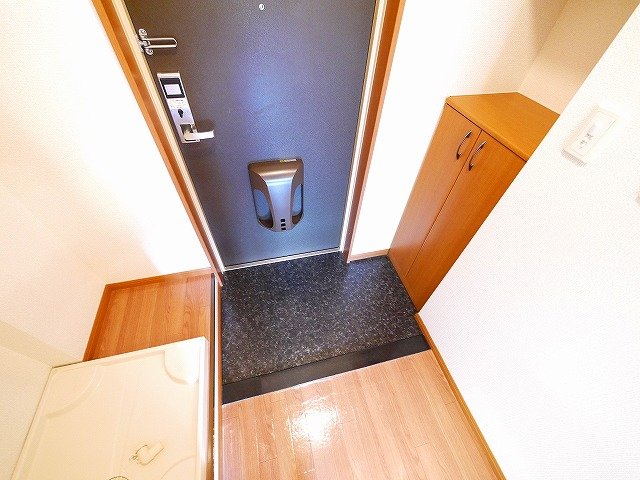 玄関　ゆったりとした玄関です