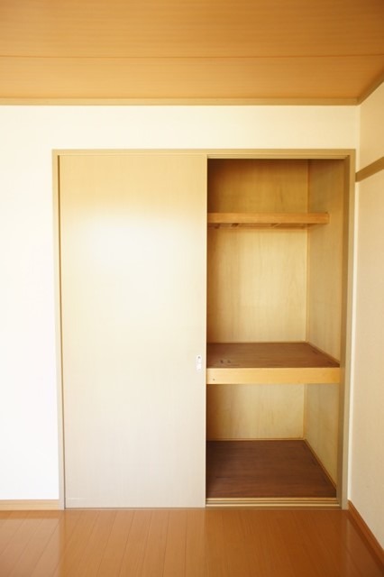 収納　図面と現状に相違がある場合には現状を優先