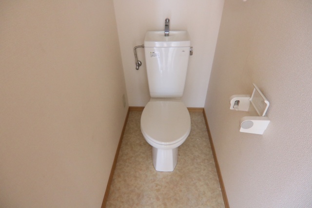 スプリングコート香久山のトイレ写真