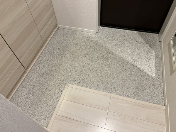 クレオール鶴見1番館の玄関写真