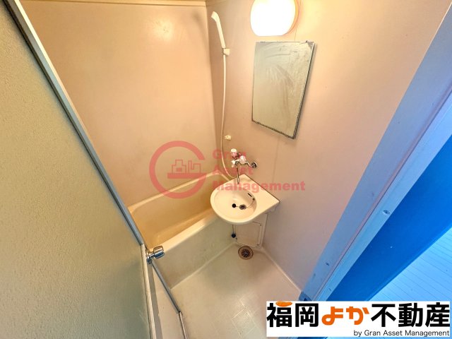 バス・シャワールーム　お風呂で日々の疲れを落としましょう