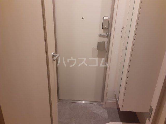 アヴァンスお花茶屋の玄関写真