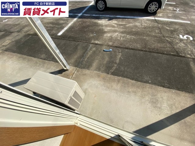 バルコニー　別部屋の写真です