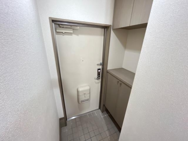 玄関　玄関